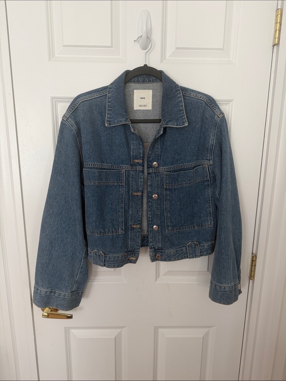 Mango wide sleeve mid/crop length denim jacket